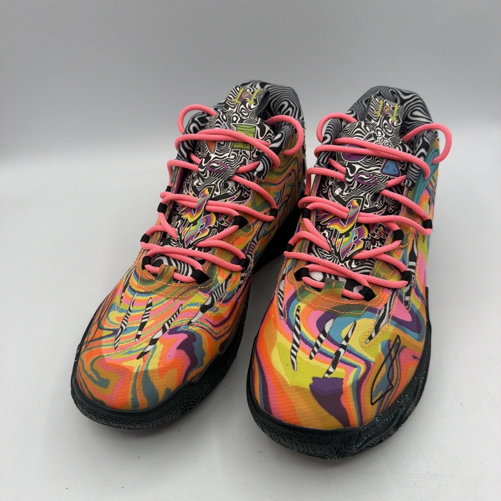 PUMA Melo Ball Dexter's Laboratory US7 Basketball Shoes - Picture 4 of 15